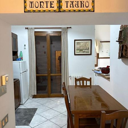 Monte Tauro Apartment Taormina Esterno foto